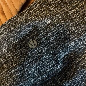 Lululemon Athletica Black and Gray Patterned Leggings